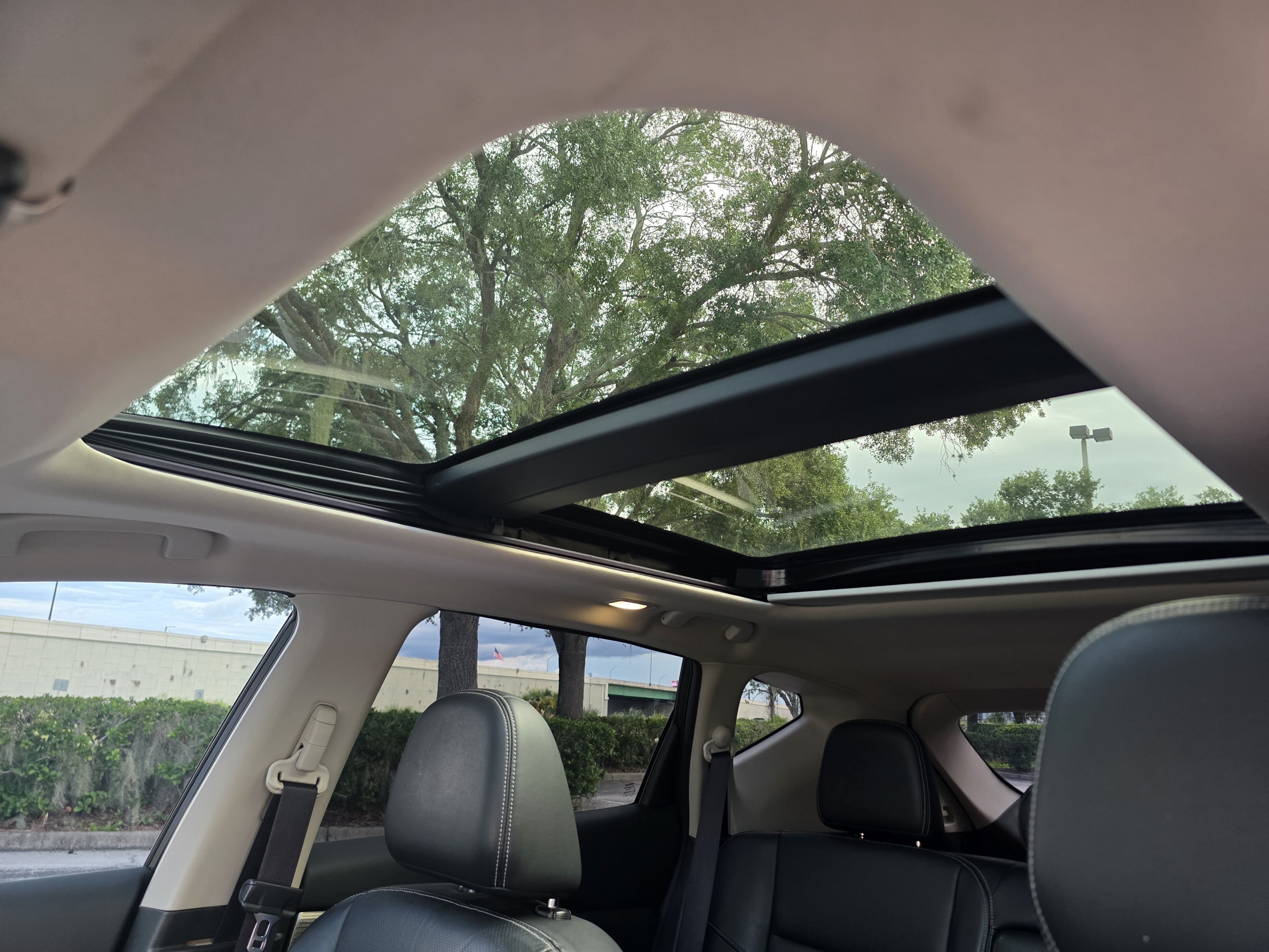 2015 Nissan Murano SL AWD photo 52