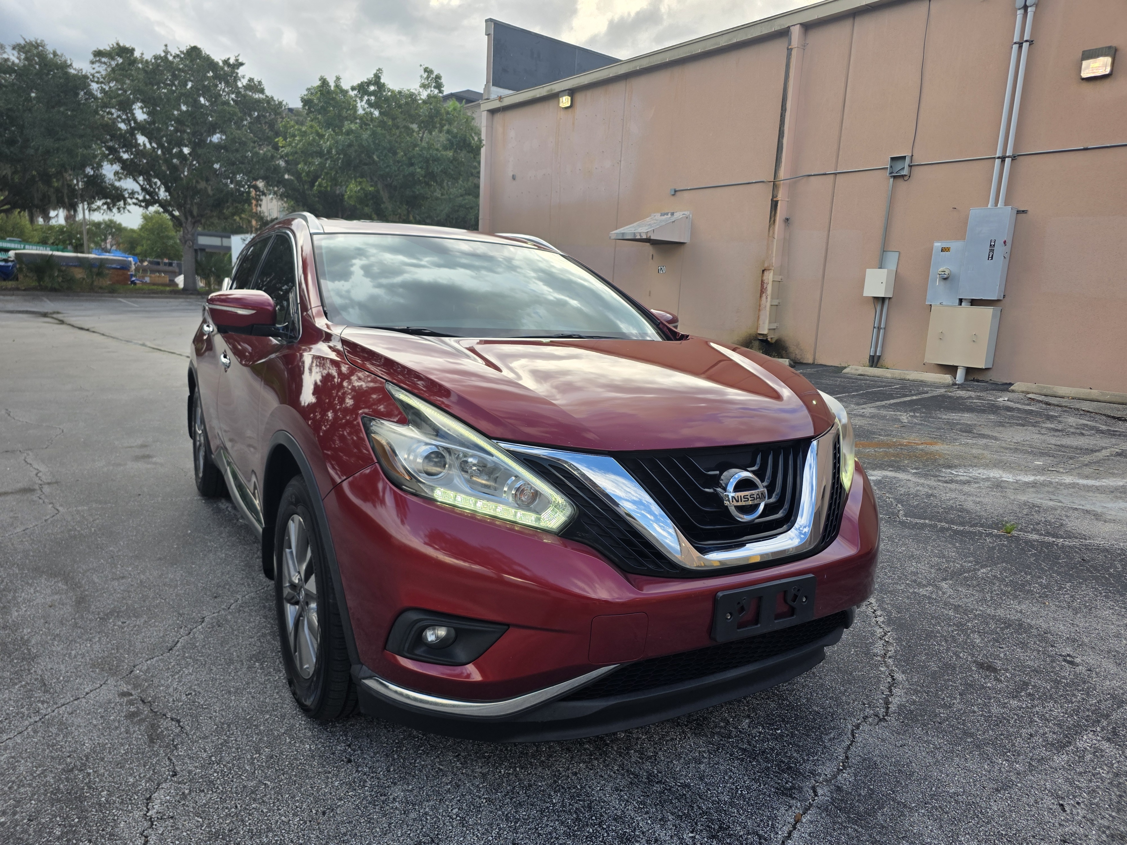 2015 Nissan Murano SL AWD photo 25