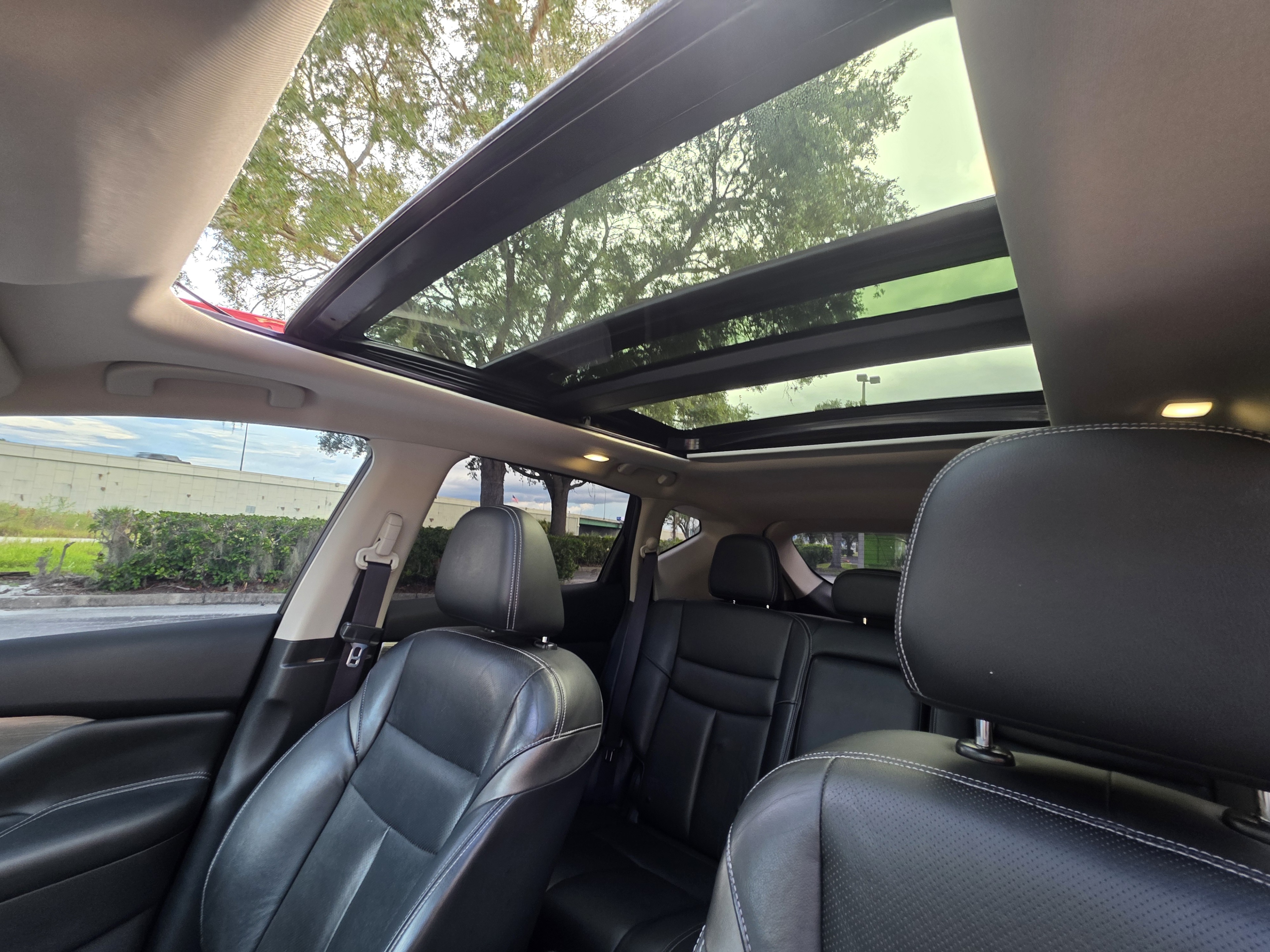 2015 Nissan Murano SL AWD photo 77