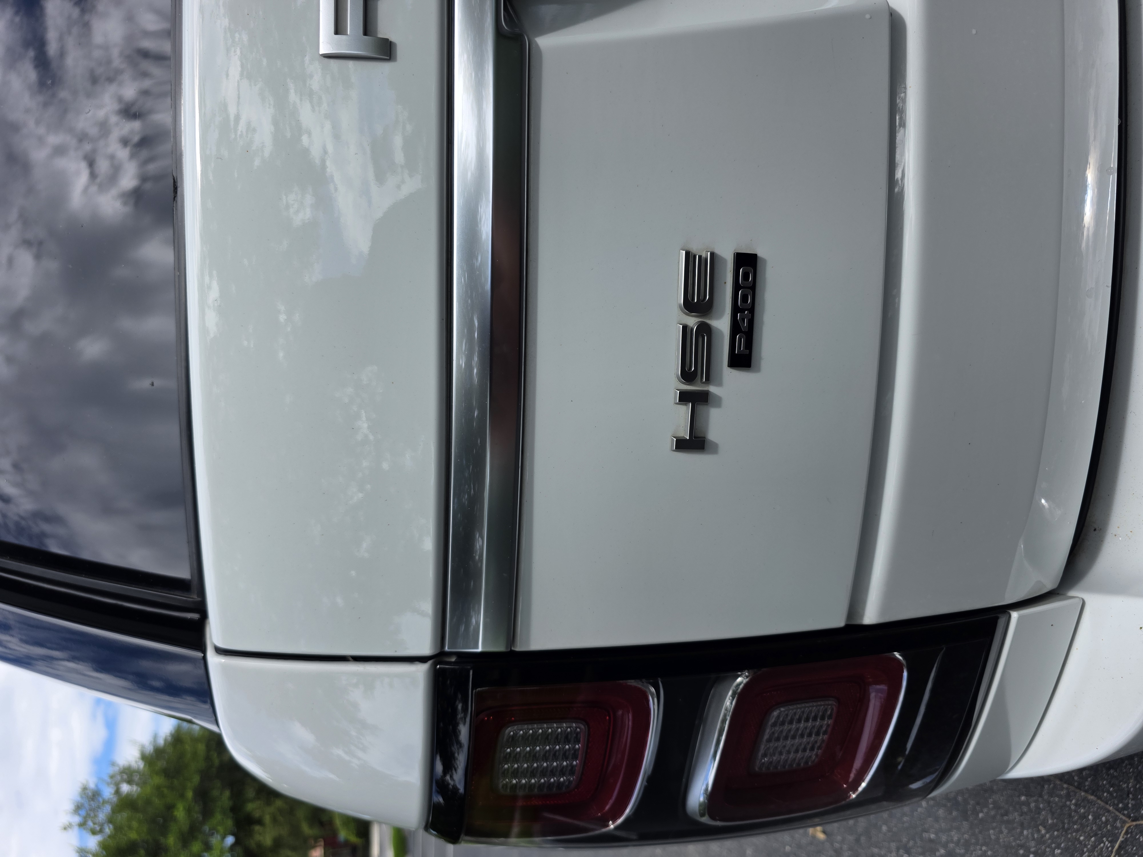 2020 Land Rover Range Rover HSE photo 25