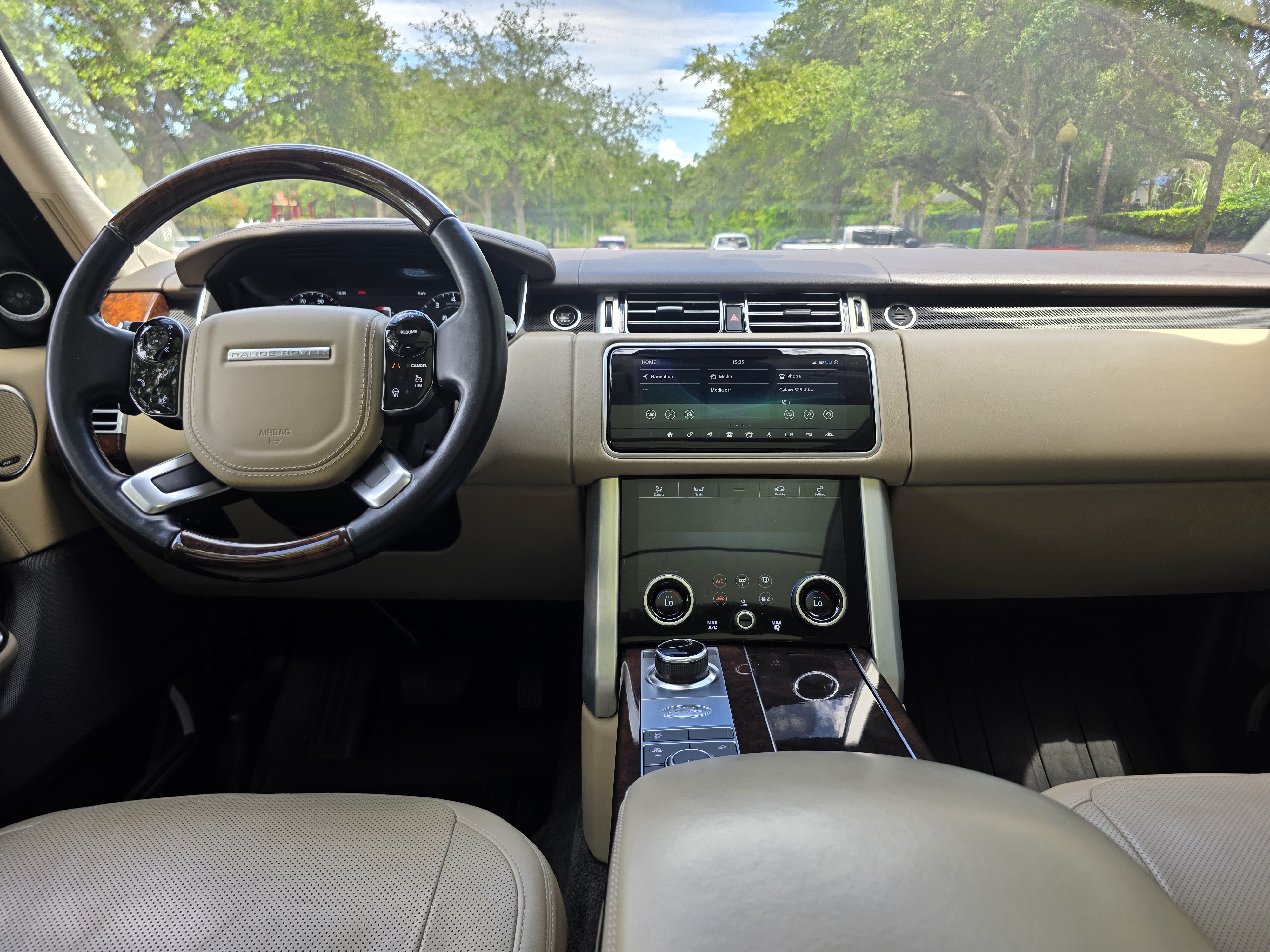 2020 Land Rover Range Rover HSE photo 59