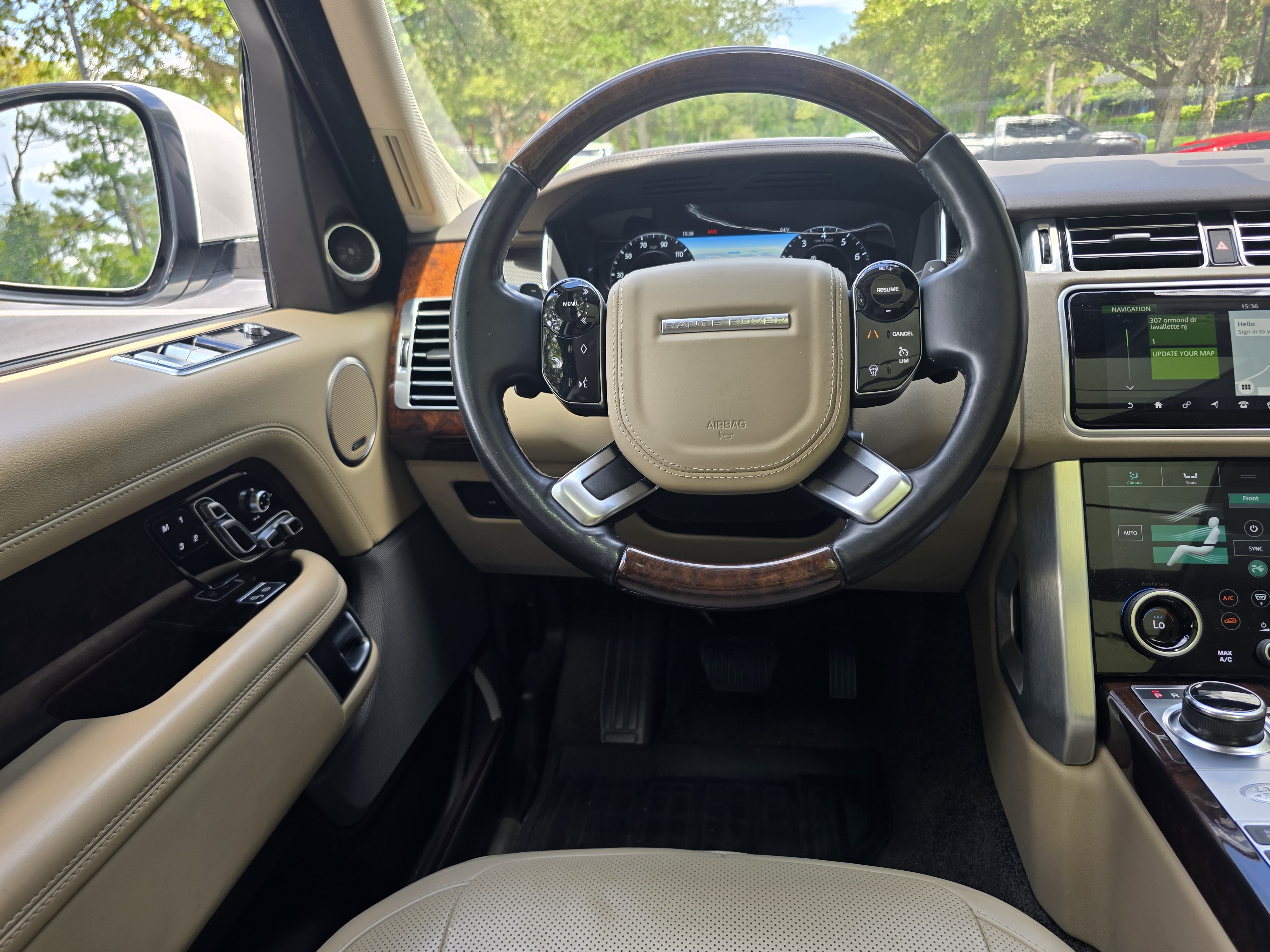 2020 Land Rover Range Rover HSE photo 61