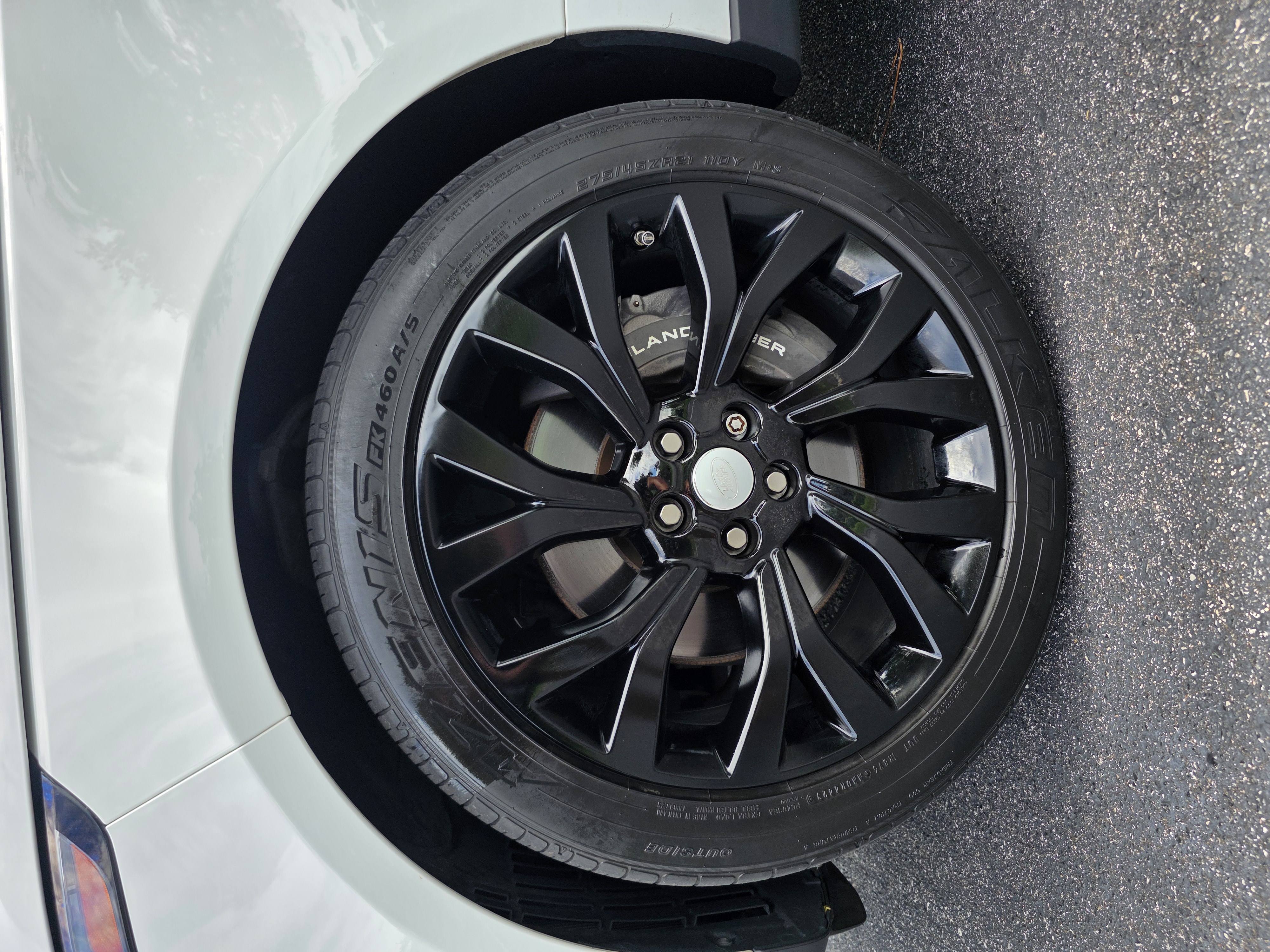 2020 Land Rover Range Rover HSE photo 20