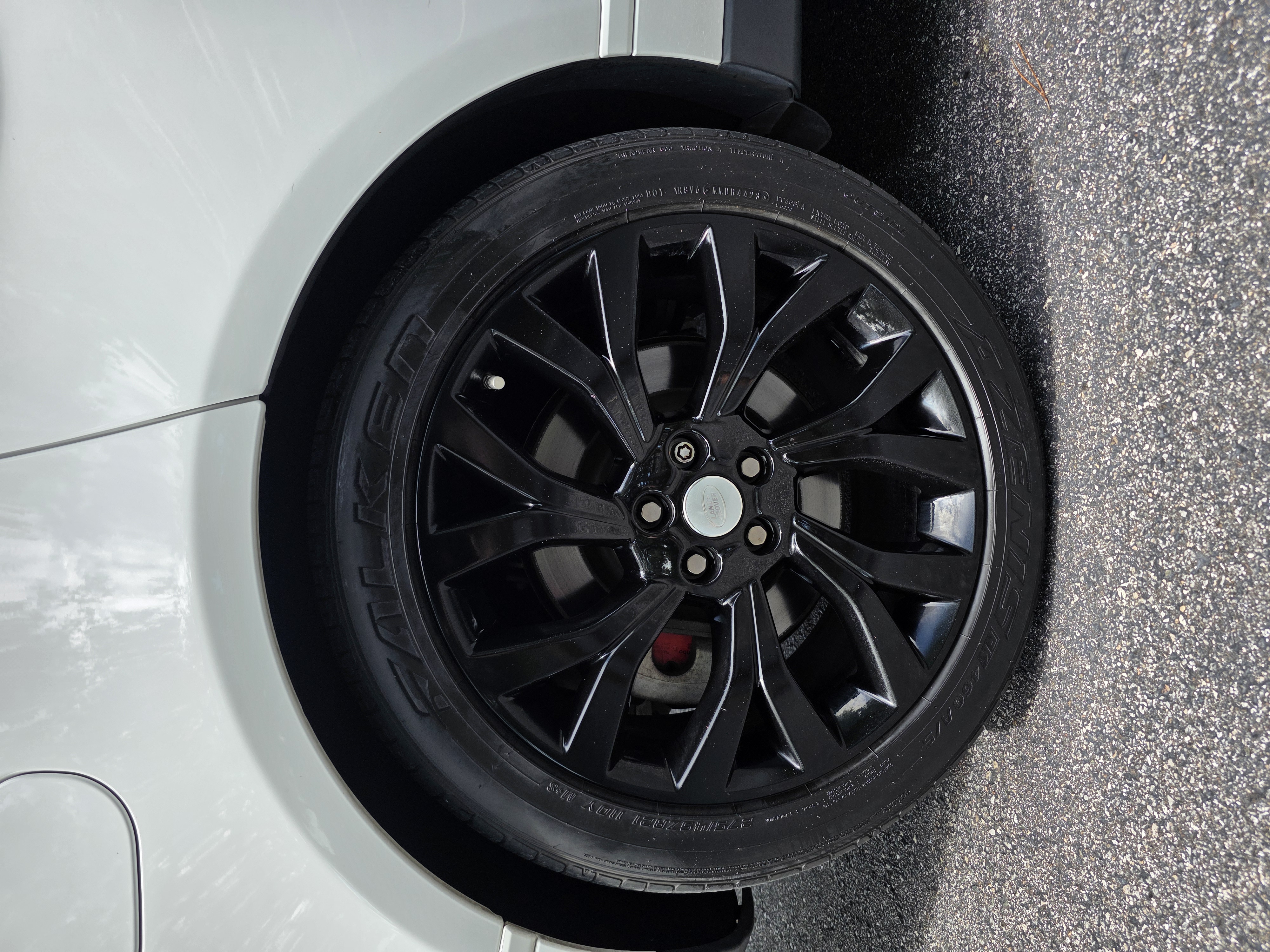 2020 Land Rover Range Rover HSE photo 22