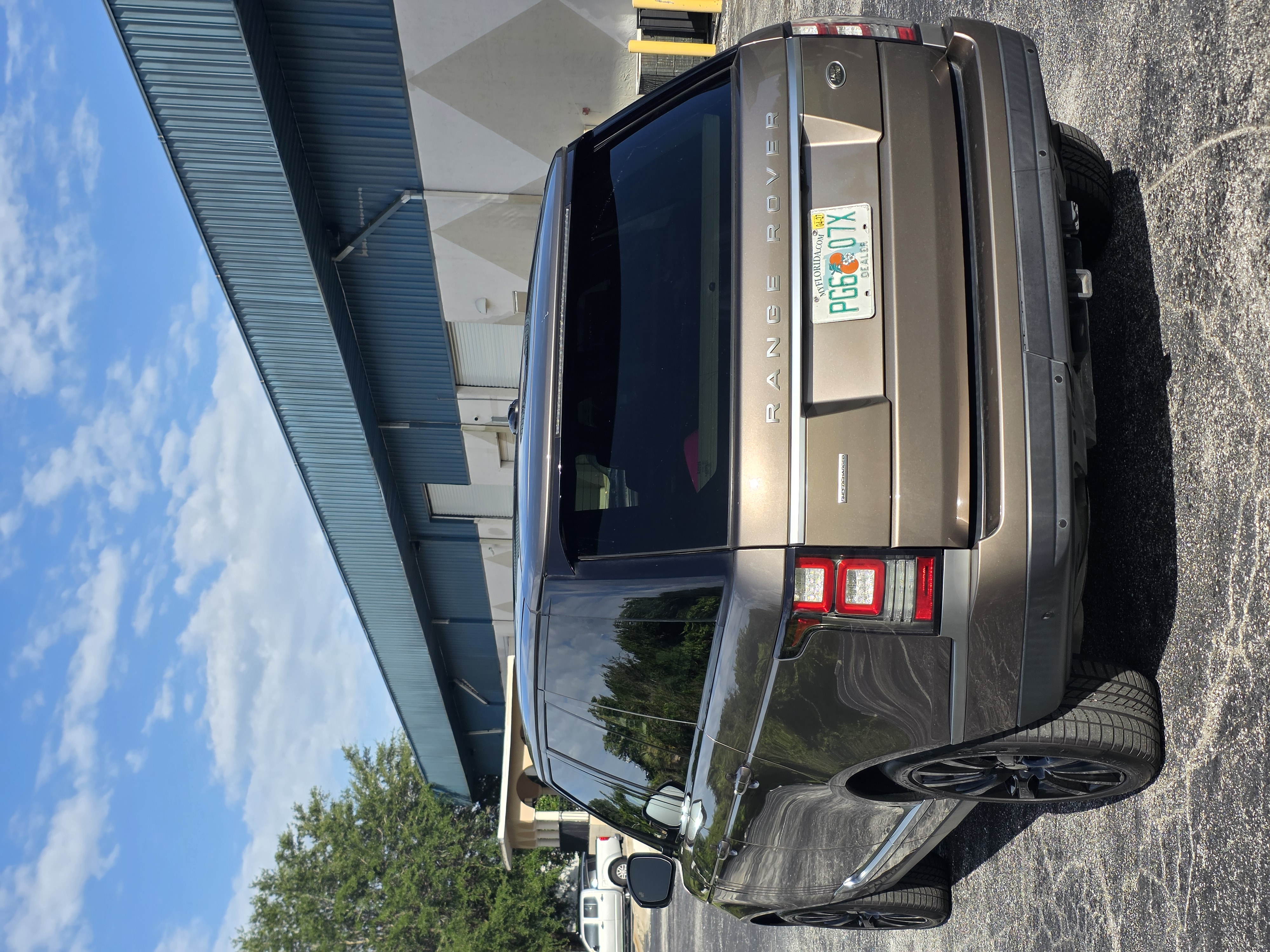 2015 Land Rover Range Rover Hse photo 4