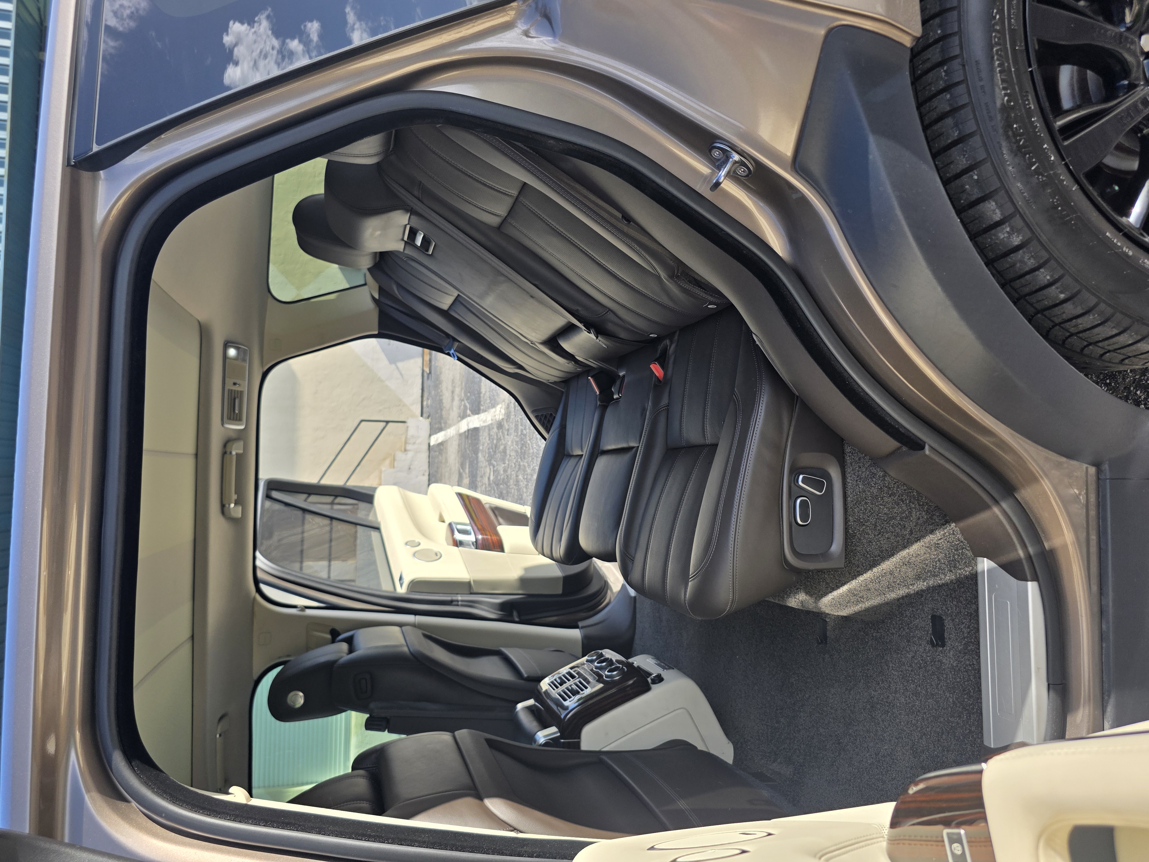 2015 Land Rover Range Rover Hse photo 34