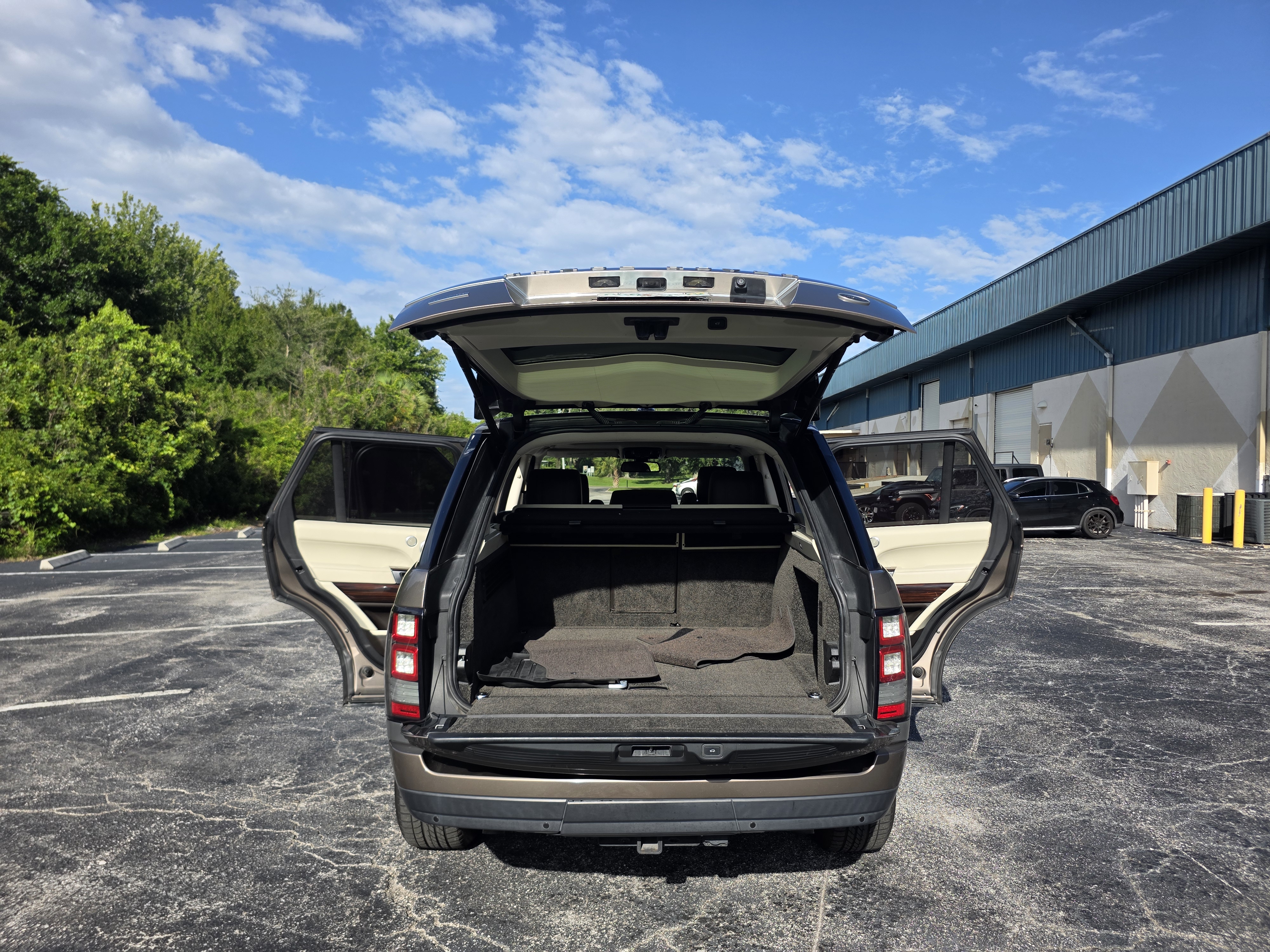 2015 Land Rover Range Rover Hse photo 26