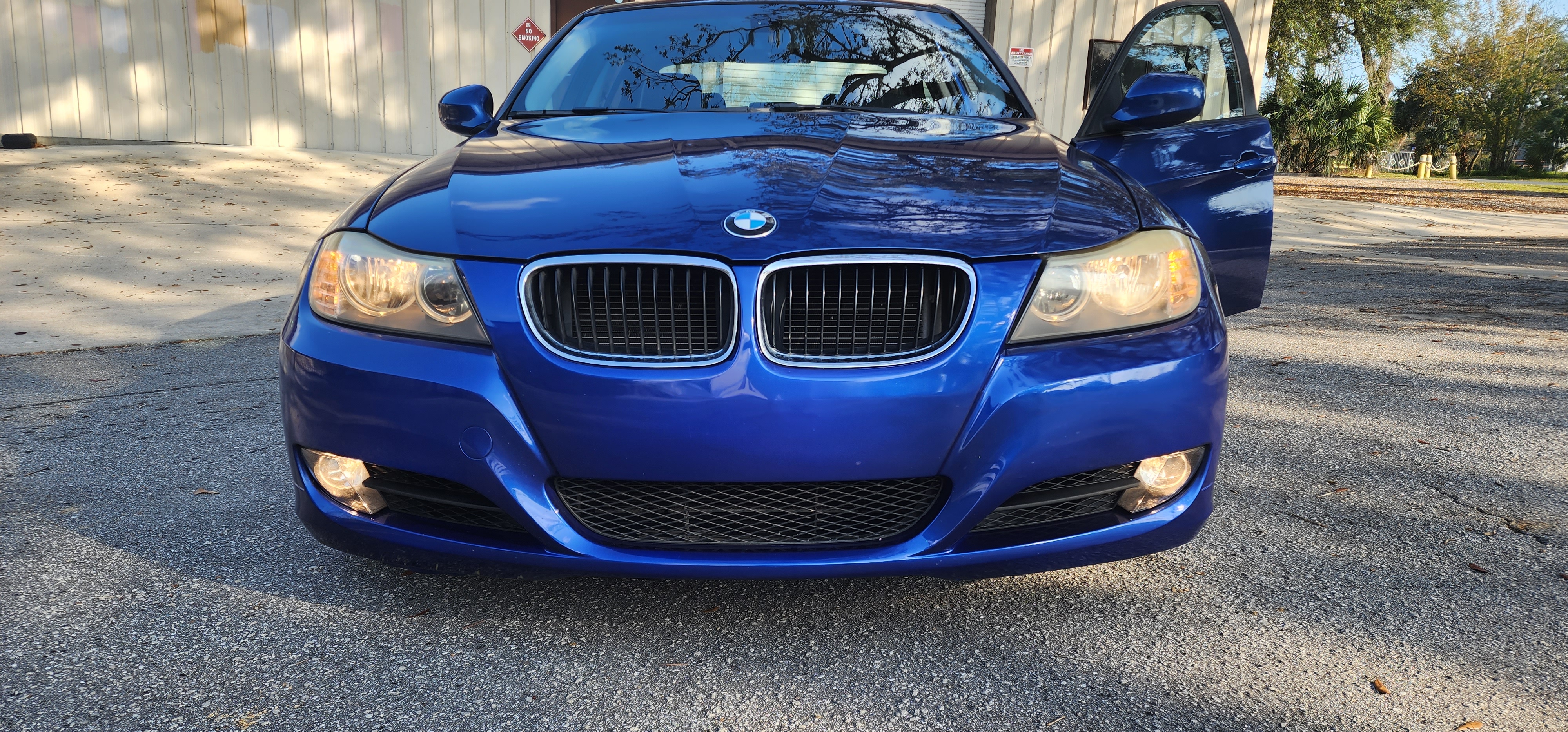 2011 BMW 328i Base photo 20